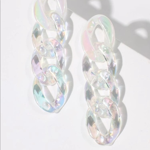 Gradient Chain Earrings - Picture 2 of 4